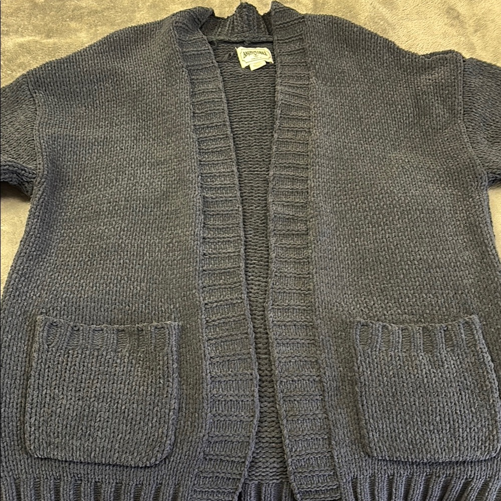 American Eagle gray blue sweater
